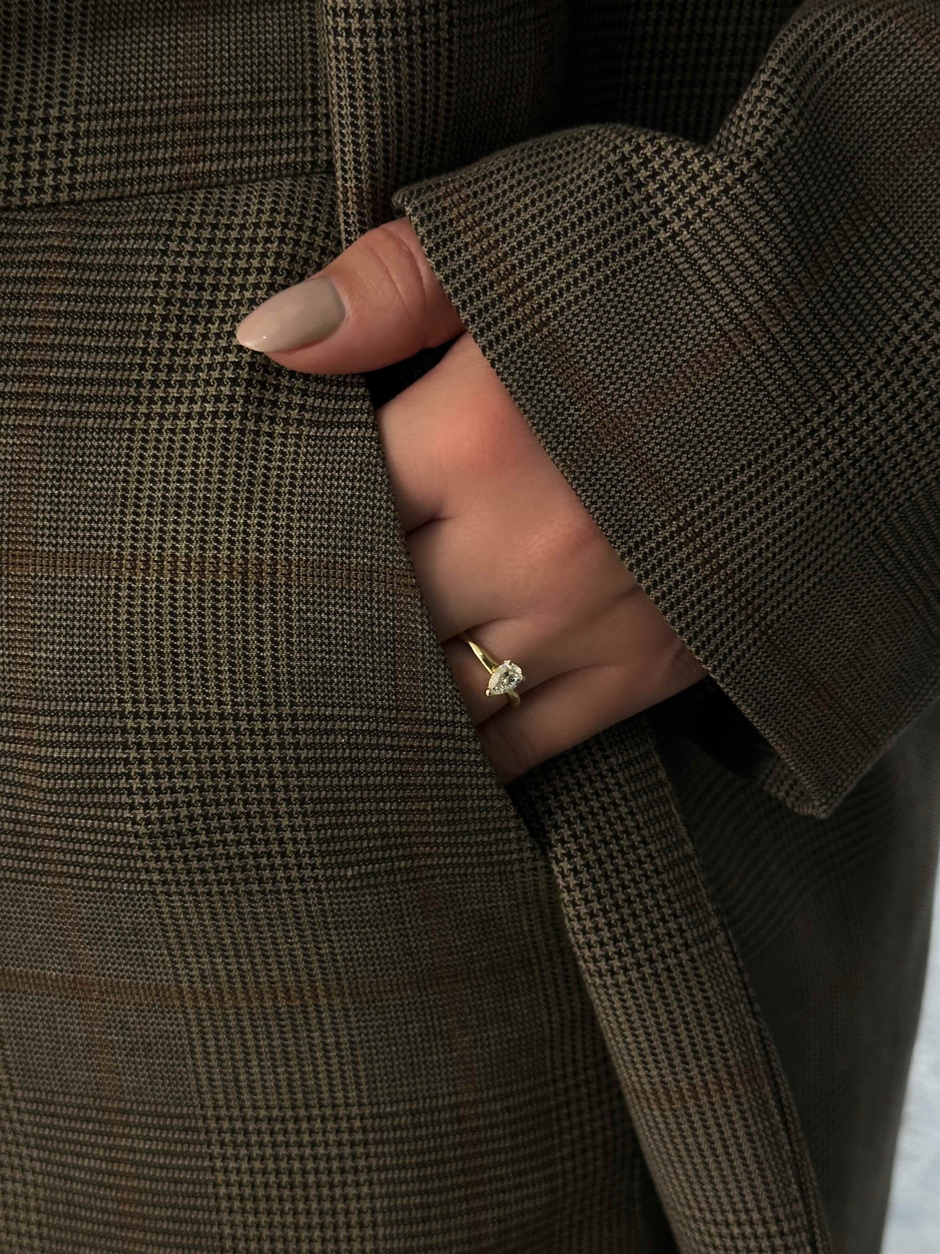 Solitaire ring